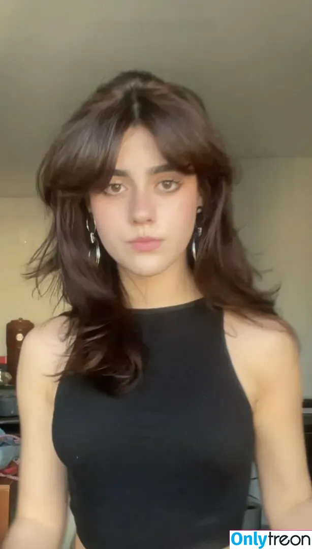 Isabella Angelina nude photo #0092 (angelinaisabellaa / isabellaangelina)