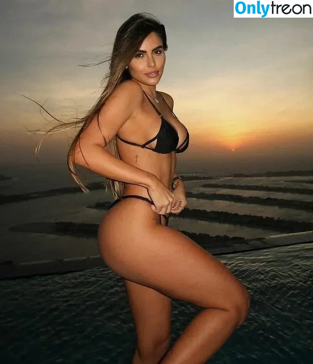 isabella Arantes nude photo #0002 (isaabellaarantes)