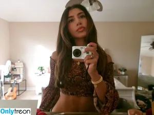 Isabella Ferreira / isabelly-ferreira / theisabellaferreira nude photo #0079