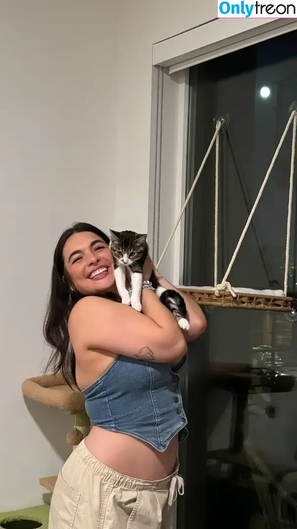 Isabella Gomez nude photo #0400 (isabella.gomez / valeng222)