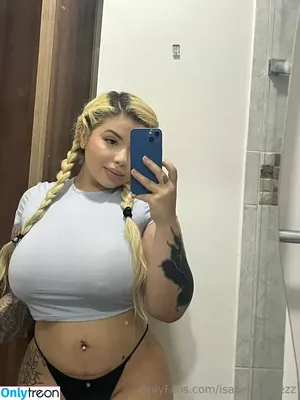 isabellaperezz / isabellaaperezzzz nude photo #0068