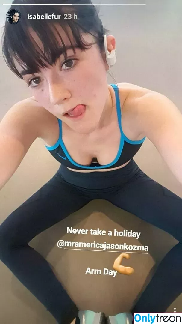 Isabelle Fuhrman nude photo #0032 (isabellefuhrman)