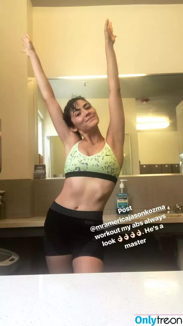 Isabelle Fuhrman nude photo #0111 (isabellefuhrman)