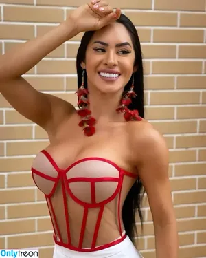 Isabelle Nogueira / isabellenogueiraoficial nude photo #0018