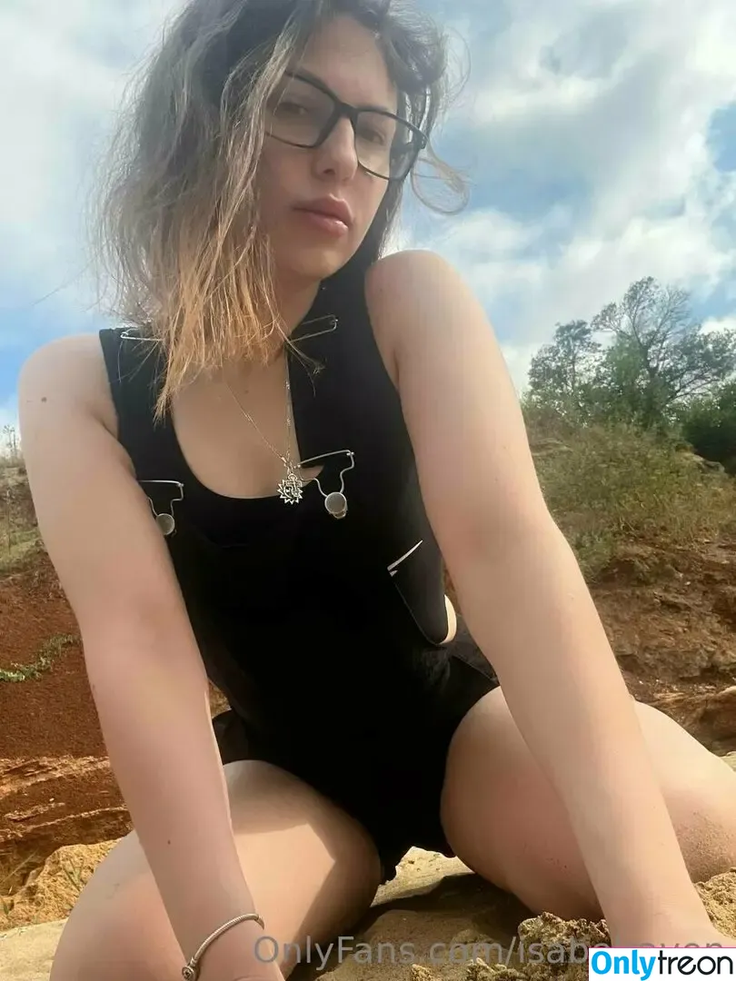 isabelraven nude photo #0004 (isalaluz)