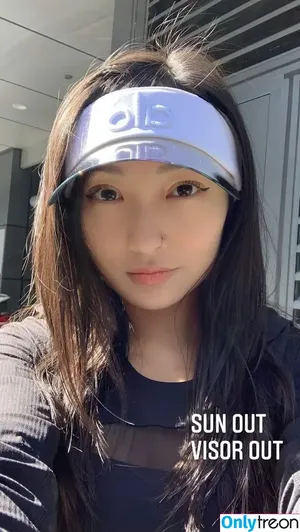 iseetan / 1260479805 / seethefunny / siitan.irl nude photo #0133