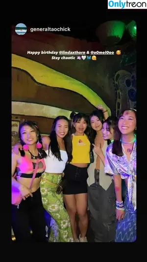 iseetan / 1260479805 / seethefunny / siitan.irl nude photo #0184