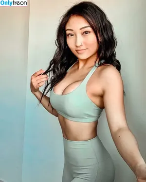 iseetan / 1260479805 / seethefunny / siitan.irl nude photo #0197