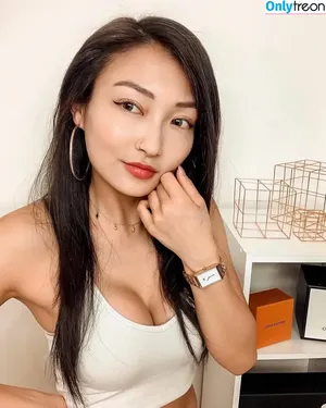 iseetan / 1260479805 / seethefunny / siitan.irl nude photo #0202