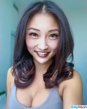 iseetan / 1260479805 / seethefunny / siitan.irl nude photo #0231