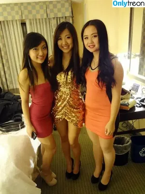 iseetan / 1260479805 / seethefunny / siitan.irl nude photo #0257