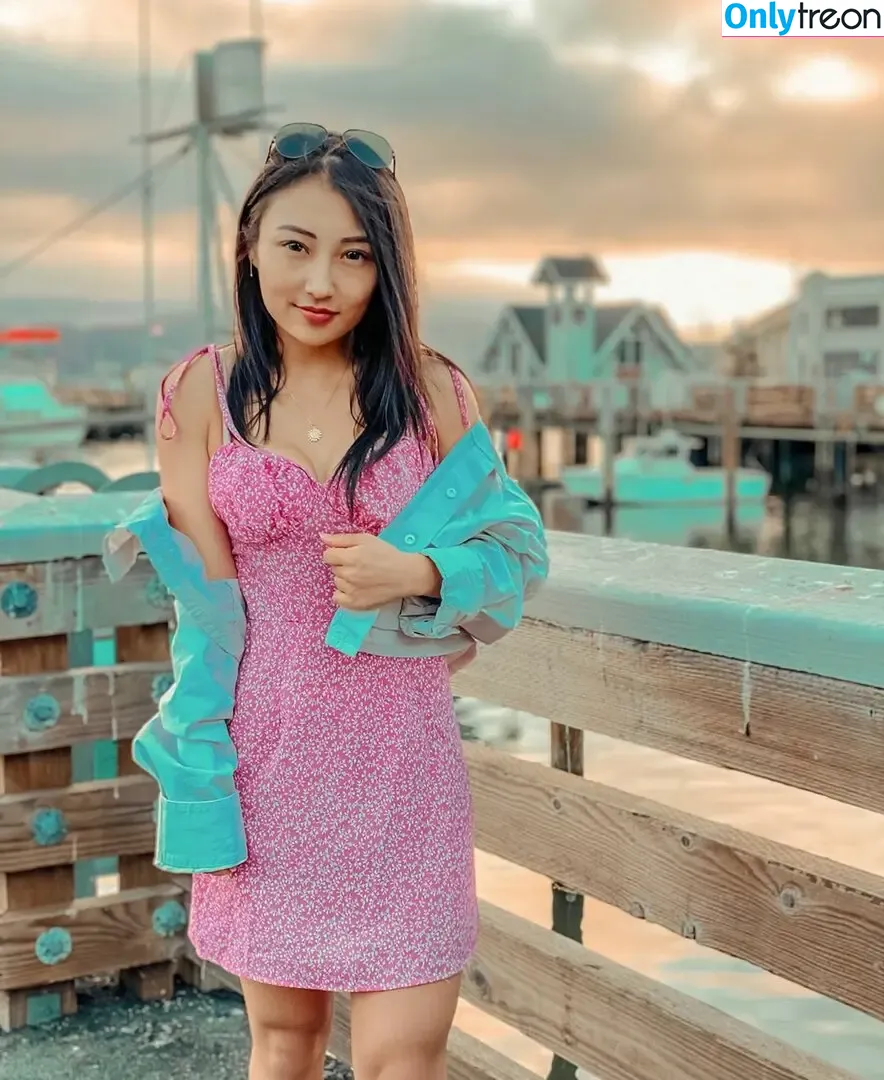 iseetan nude photo #0121 (1260479805 / seethefunny / siitan.irl)