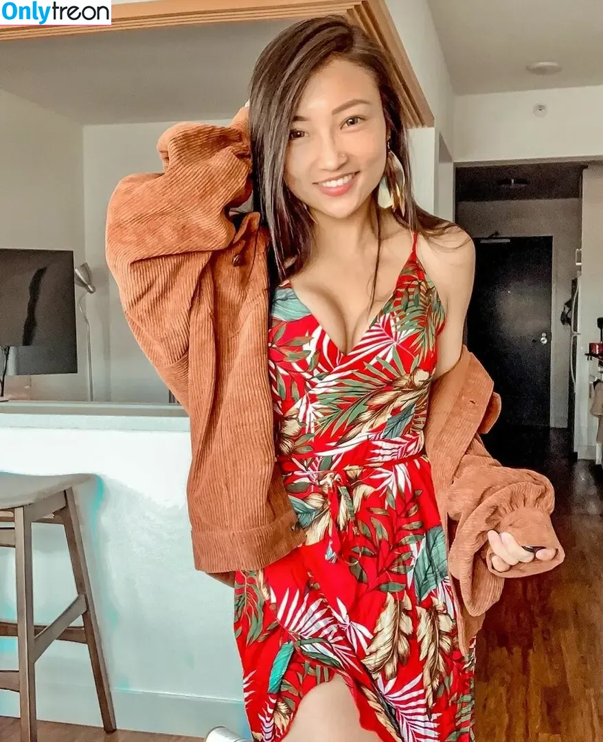 iseetan nude photo #0122 (1260479805 / seethefunny / siitan.irl)