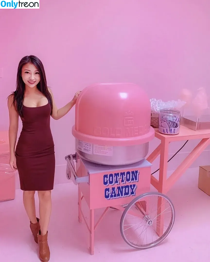 iseetan nude photo #0141 (1260479805 / seethefunny / siitan.irl)