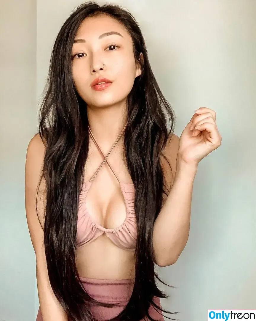 iseetan nude photo #0195 (1260479805 / seethefunny / siitan.irl)