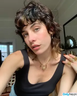  nude photo #0001