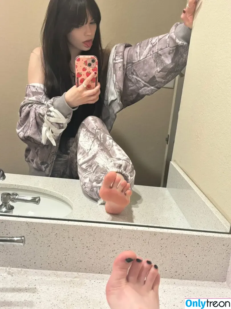 isizzly nude photo #0070 (sizzlymizzly)
