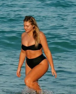 Iskra Lawrence / iskra nude photo #0107