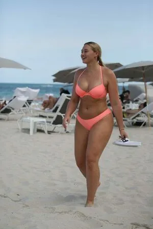 Iskra Lawrence / iskra nude photo #0130