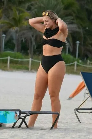 Iskra Lawrence / iskra nude photo #0175