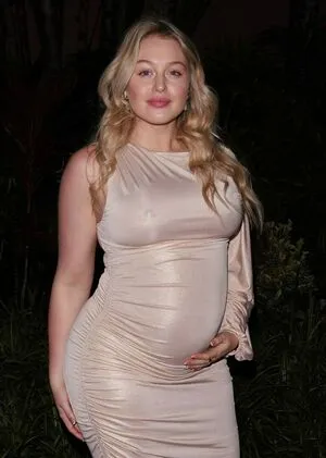 Iskra Lawrence / iskra nude photo #0191