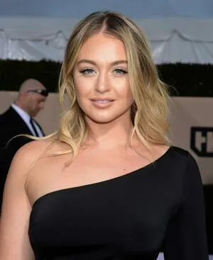 Iskra Lawrence / iskra nude photo #0195