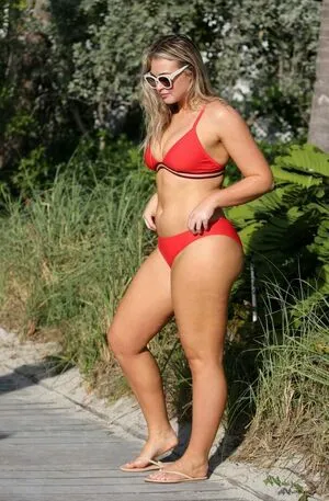 Iskra Lawrence / iskra nude photo #0224