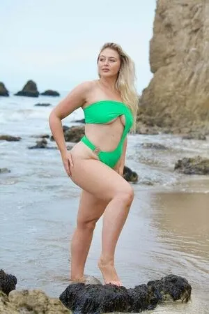 Iskra Lawrence / iskra nude photo #0260