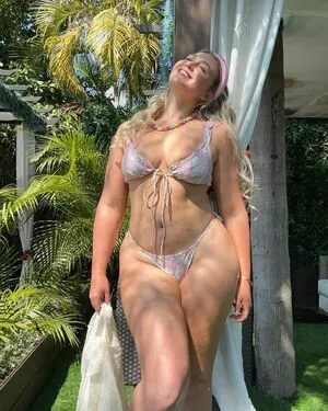 Iskra Lawrence / iskra nude photo #0271