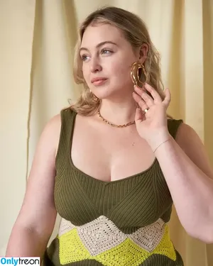 Iskra Lawrence / iskra nude photo #0468