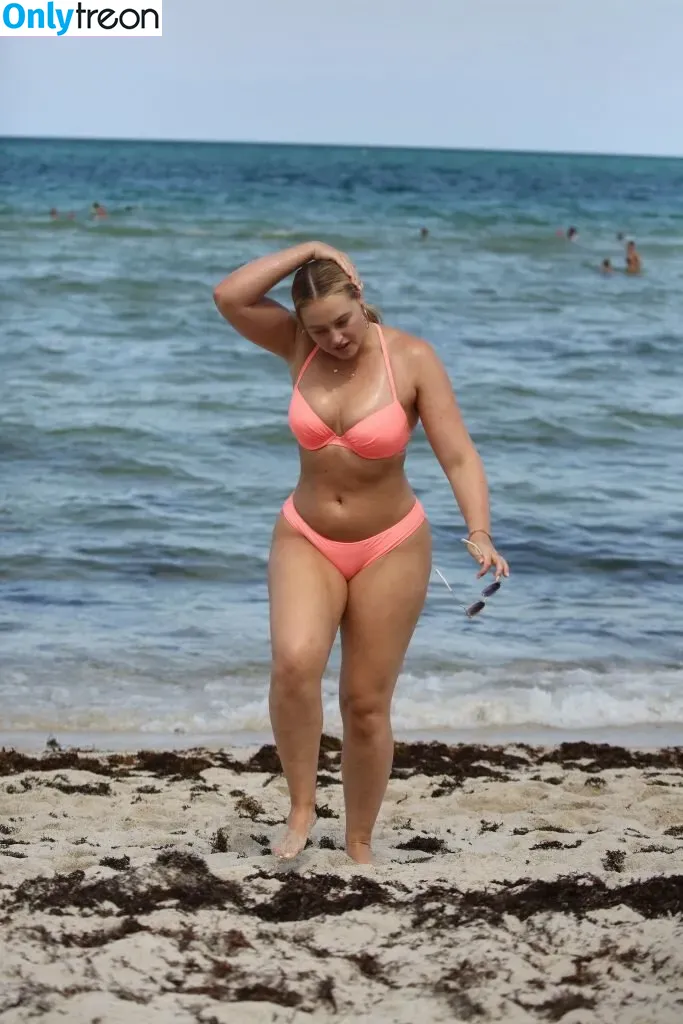 Iskra Lawrence nude photo #0116 (iskra)