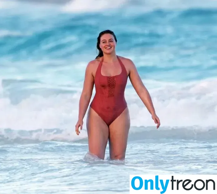 Iskra Lawrence nude photo #0152 (iskra)