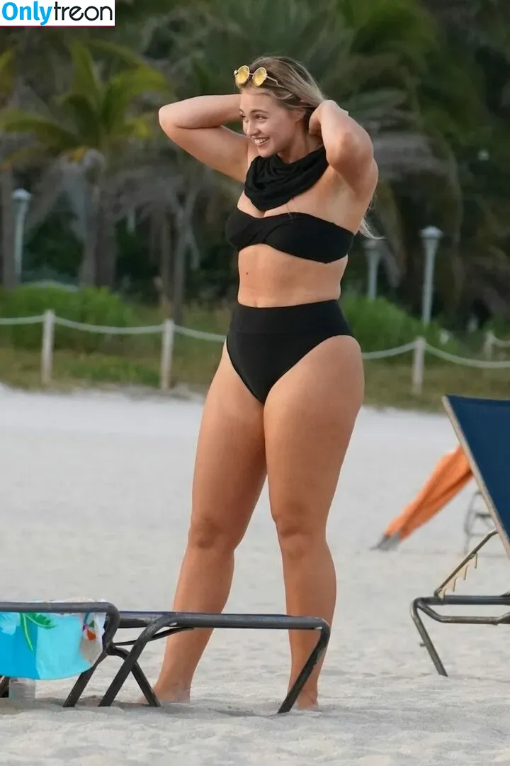 Iskra Lawrence nude photo #0175 (iskra)