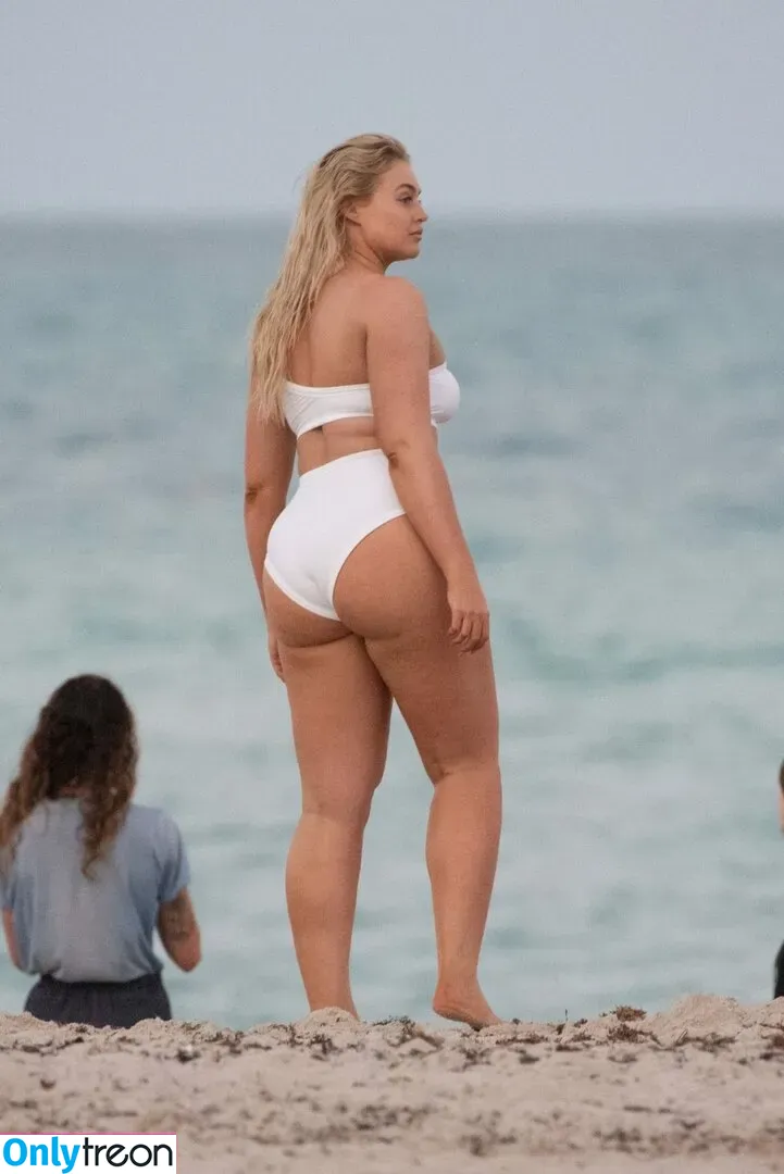 Iskra Lawrence nude photo #0213 (iskra)