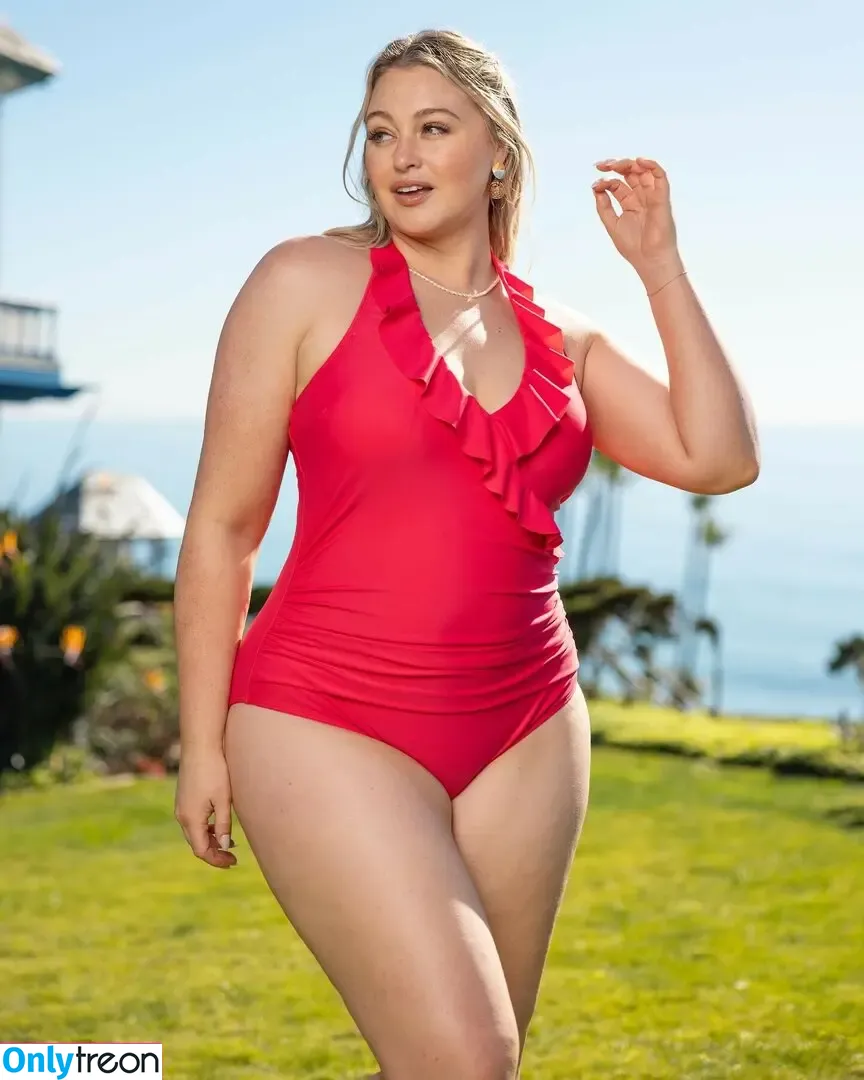 Iskra Lawrence nude photo #0463 (iskra)