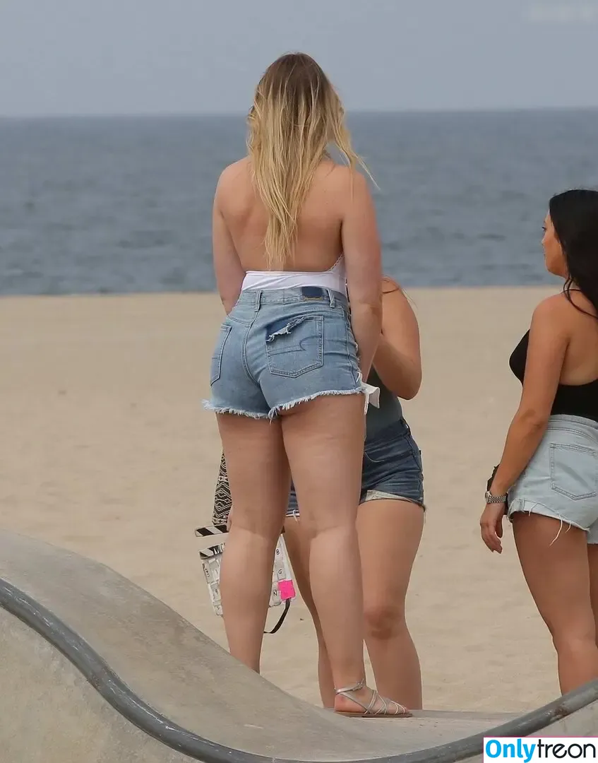 Iskra Lawrence nude photo #0839 (iskra)