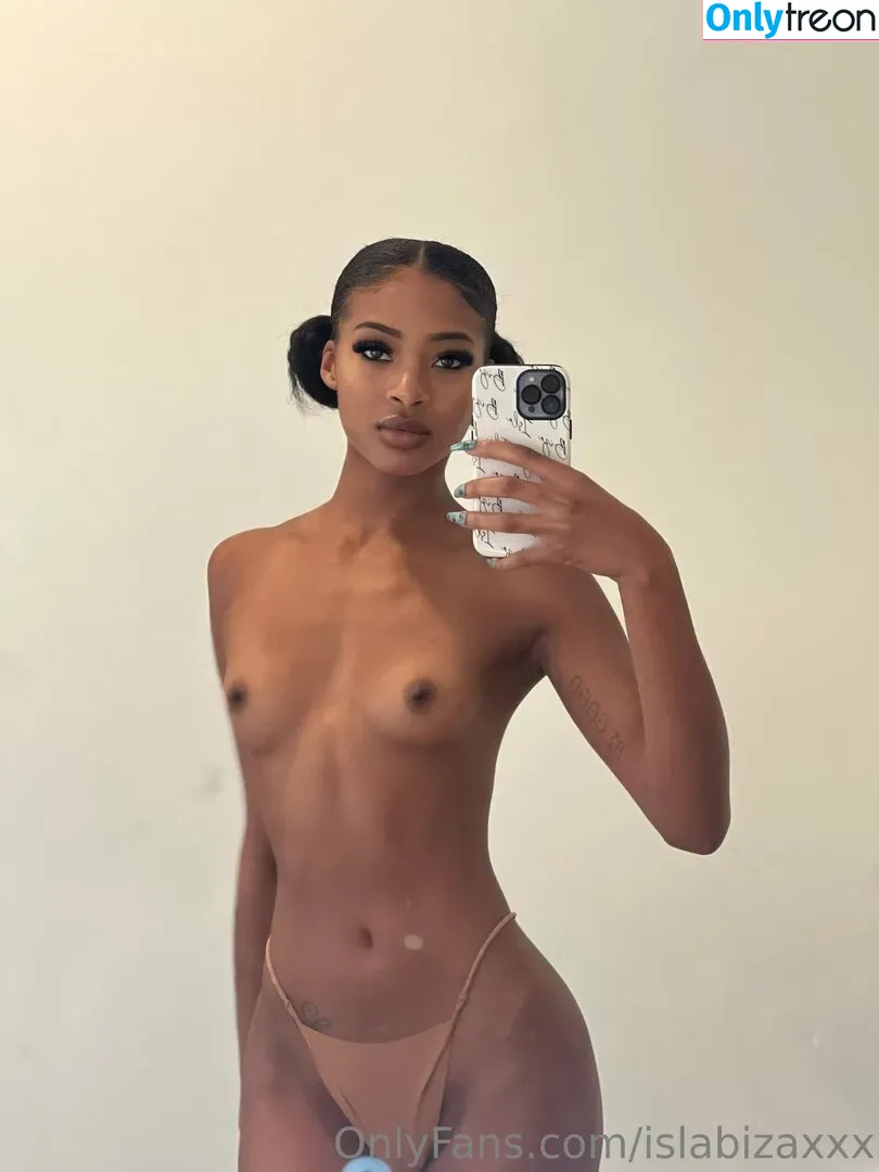 Isla Biza nude photo #0114 (islabiza / islabiza1 / islabizaxxx)