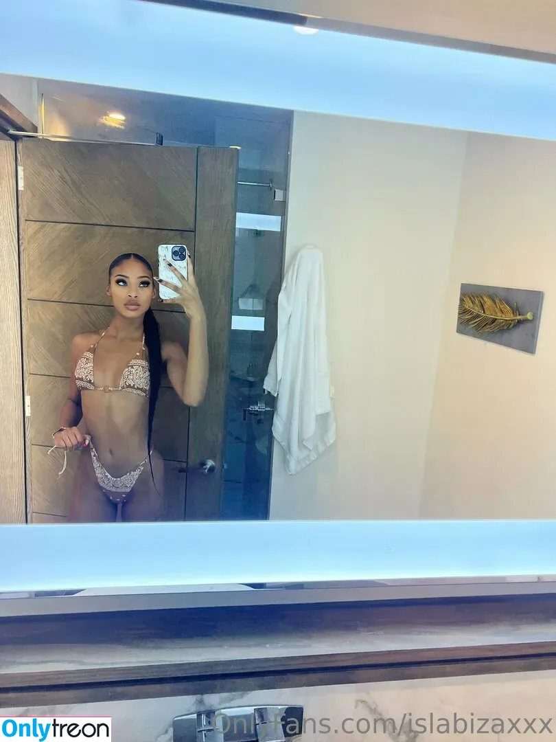 Isla Biza nude photo #0115 (islabiza / islabiza1 / islabizaxxx)
