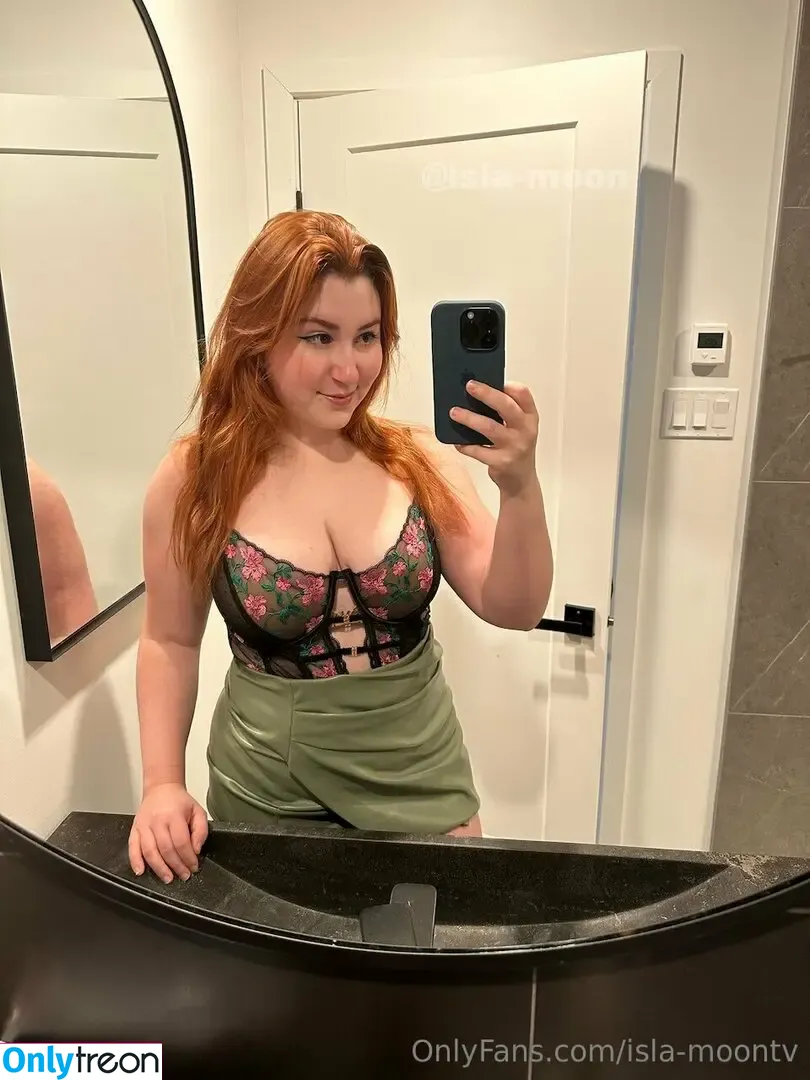 isla-moontv nude photo #0128 (the.isla.moon)