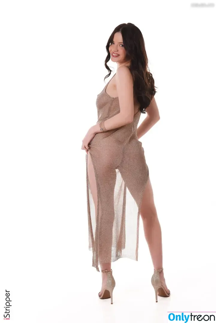 iStripper nude photo #9315 (istripper_official)