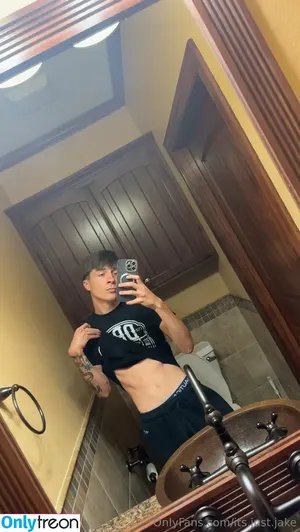 its.just.jake / jaake_bmx nude photo #0154