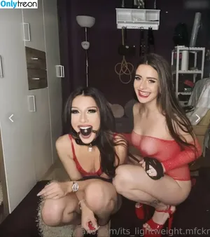  nude photo #0001