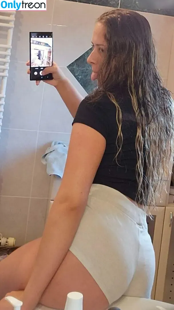 Its_me_melii nude photo #0186 (its.me_melii)