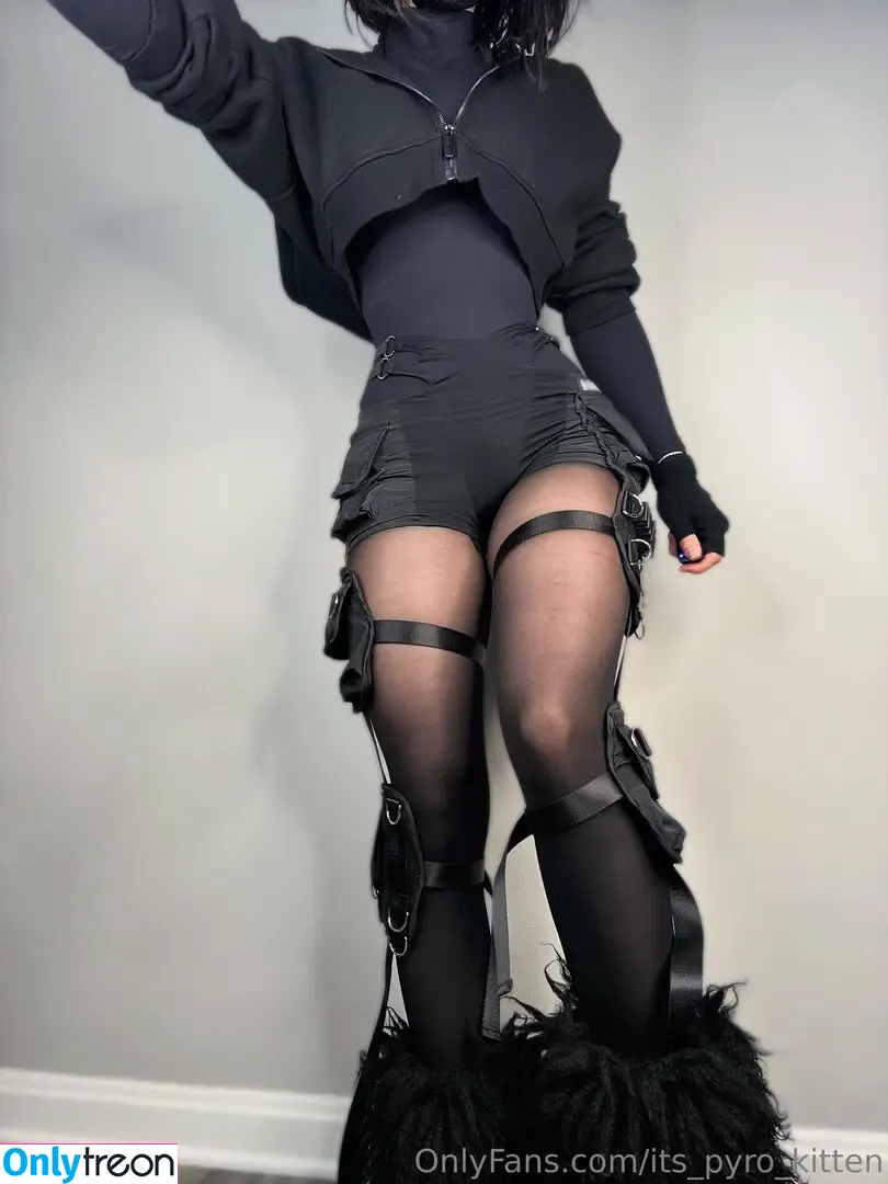 its_pyro_kitten nude photo #0150 (its.pyro.kitten)