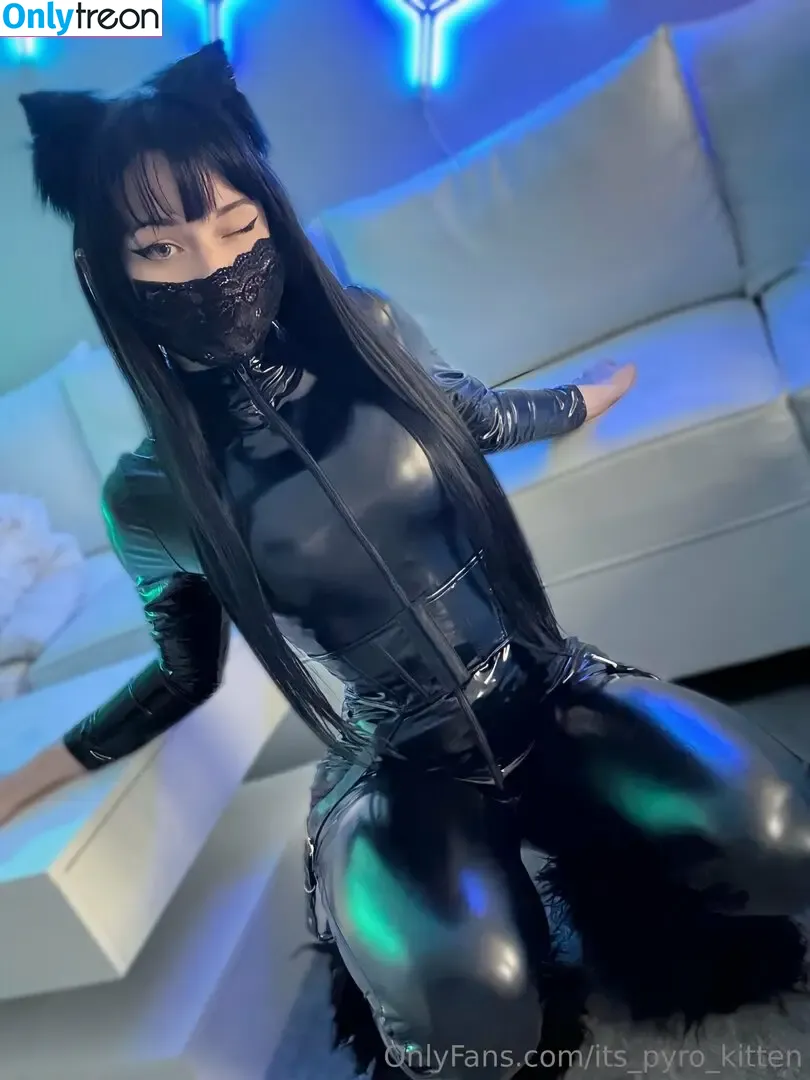 its_pyro_kitten nude photo #0177 (its.pyro.kitten)