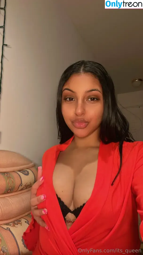 its_queen nude photo #0016 (its_queen)