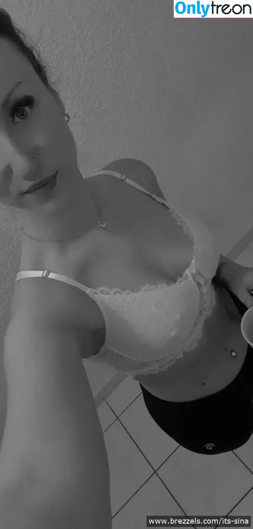 its-sina nude photo #0019 (positive_sinchen)