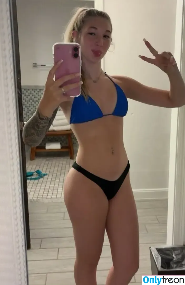 its_thatonetallgirl nude photo #0067 (Hailey / akhailey01 / itsthatpinkypie)