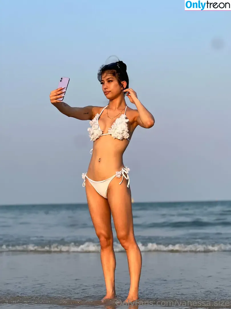 its.vanessasize nude photo #0044 (QueenSizetv / queensizettv / vanessa.size)