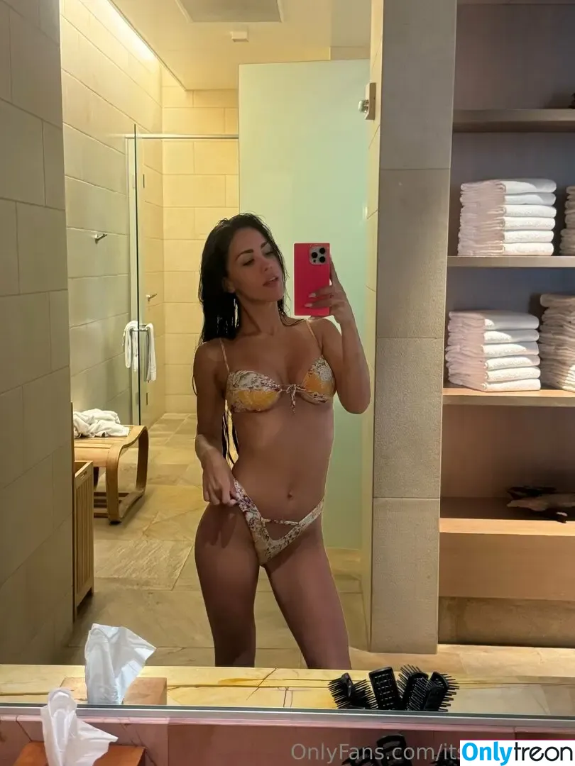 itsalinalopez nude photo #0417 (itsalinalopezofficial)
